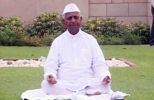 अन्‍ना: रामलीला वाया मयूर विहार टू तिहाड़...| हर ओर अन्‍ना...