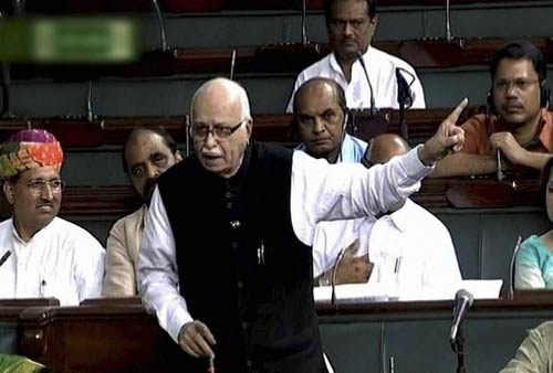 अन्‍ना तिहाड़ में लेकिन हल्‍ला लोकसभा में | उमड़ा जनसैलाब