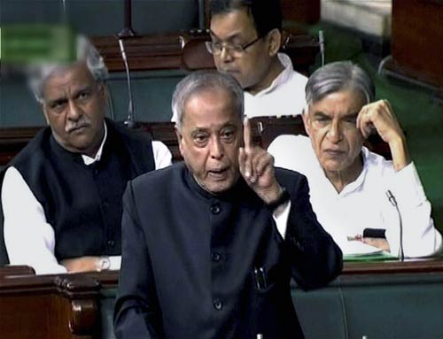 अन्‍ना तिहाड़ में लेकिन हल्‍ला लोकसभा में | उमड़ा जनसैलाब