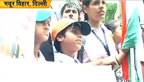 अन्‍ना के समर्थन में उतरा जनसैलाब | जेल गए अन्ना