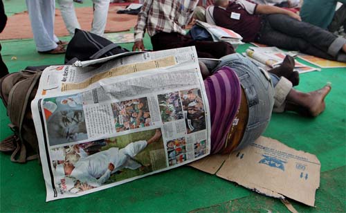 मैं भी अन्‍ना, तू भी अन्‍ना, हम सब अन्‍ना... | अन्‍ना गिरफ्तार