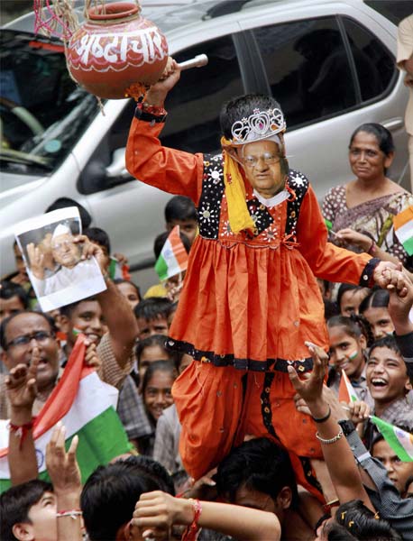 मैं भी अन्‍ना, तू भी अन्‍ना, हम सब अन्‍ना... | अन्‍ना गिरफ्तार