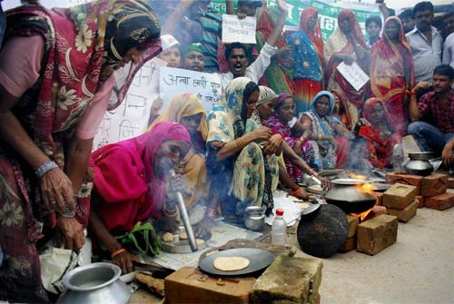 मैं भी अन्‍ना, तू भी अन्‍ना, हम सब अन्‍ना... | अन्‍ना गिरफ्तार