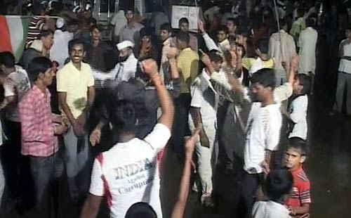 जनसंसद की जीत का जश्‍न | मैं भी अन्‍ना, तू भी अन्‍ना...