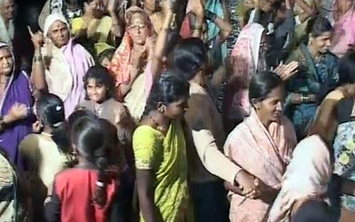 जनसंसद की जीत का जश्‍न | मैं भी अन्‍ना, तू भी अन्‍ना...