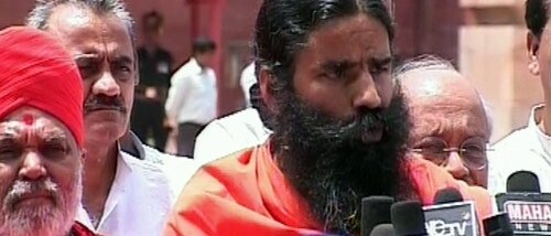 अन्‍ना के आंदोलन का दूसरा दिन | जेल गए अन्ना