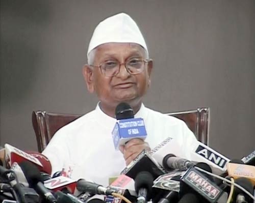 अन्‍ना: रामलीला वाया मयूर विहार टू तिहाड़...| हर ओर अन्‍ना...