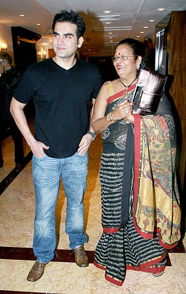 ब्‍लेंडर्स प्राइड फैशन टूअर में सितारों का जलवा | ब्राइडल वीक