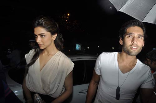 देखें सलमान की बहन की बर्थडे पार्टी । मान्यता की पार्टी