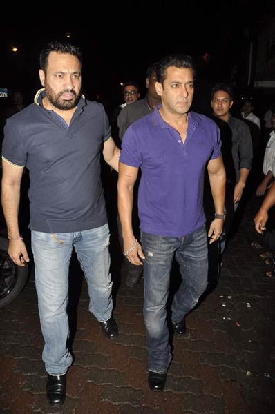 देखें सलमान की बहन की बर्थडे पार्टी । मान्यता की पार्टी