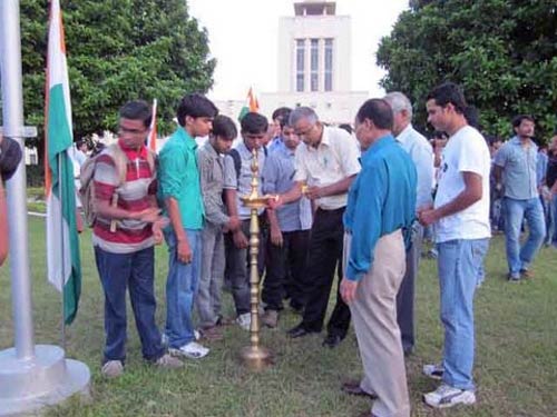 20 अगस्‍त 2011: लोगों ने आजतक को भेजी तस्‍वीरें | आपकी तस्‍वीरें