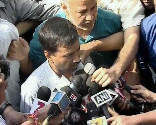 भ्रष्‍ट तंत्र के खिलाफ पूरा देश एकजुट  | आपकी भेजी तस्‍वीरें