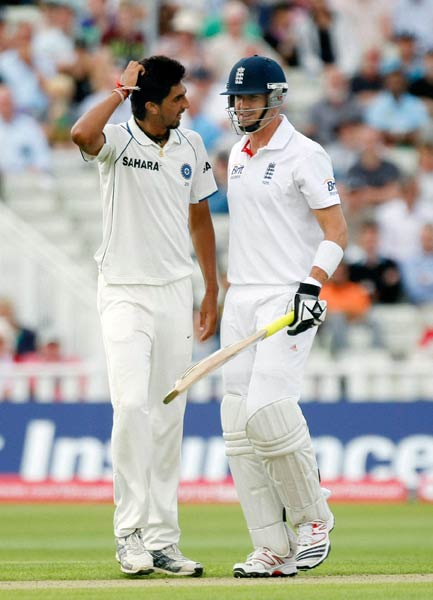 बर्मिंघम टेस्टः दूसरे दिन कुक की शानदार पारी से इंग्लैंड मजबूत