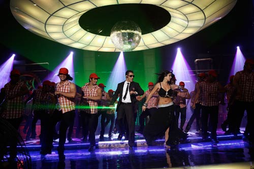 देखें सलमान, कैटरीना का आइटम नंबर | सलमान के मूड