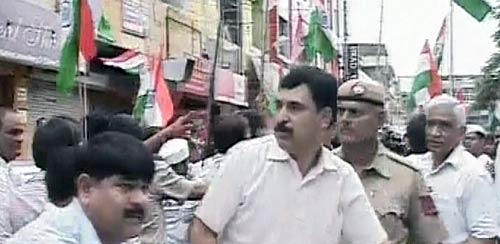 दिल्‍ली में तेज हुई आंदोलन की आंधी | उमड़ा जनसैलाब