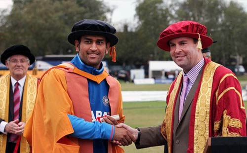 30 अगस्‍त 2011: तस्‍वीरों में देखें दिनभर की बड़ी खबरें  | पढ़ें