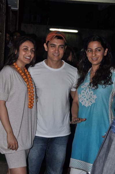 जानें बॉलीवुड में कौन हैं किसका दोस्‍त...। बॉलीवुड हसीनाएं