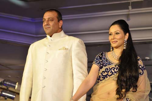 सितारों से रोशन 'गीतांजलि नाइट' | एचडीआईएल फैशन वीक