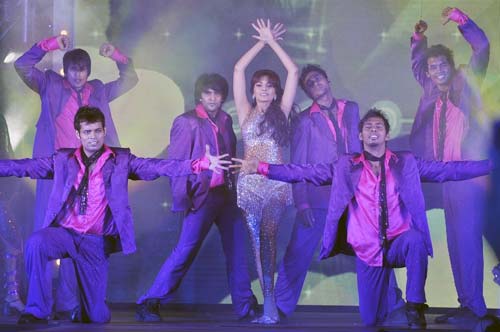 सितारों से रोशन 'गीतांजलि नाइट' | एचडीआईएल फैशन वीक