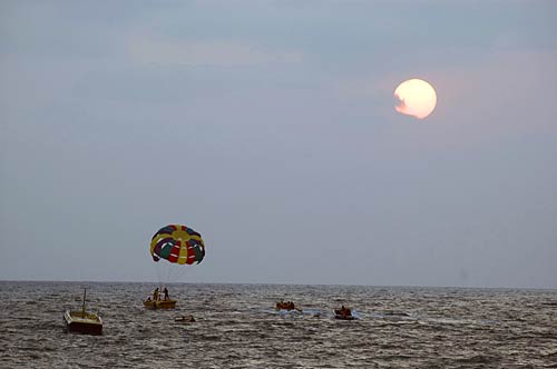 समुद्री तटों से निहारिए गोवा की खूबसूरती