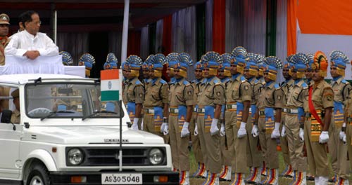 देशभर में मनाया गया स्वतंत्रता दिवस  |  लालकिले पर फहराया गया तिरंगा