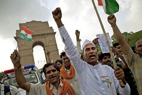 दिल्‍ली में तेज हुई आंदोलन की आंधी | उमड़ा जनसैलाब