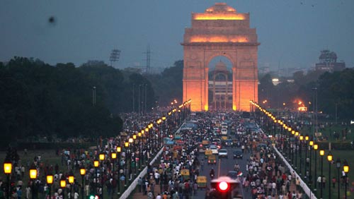 इंडिया गेट में जीत के जश्‍न में डूबे कई 'अन्‍ना' | मैं भी अन्‍ना...