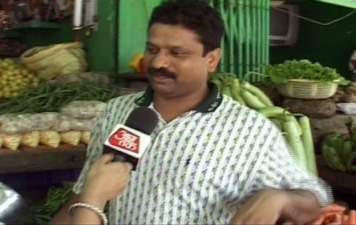 महंगाई से जनता परेशान, संसद में बहस