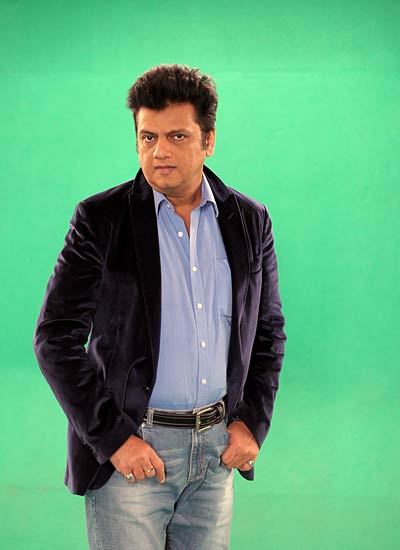 आया 'प्‍यार के दो तार से संसार बांधने' का त्‍योहार