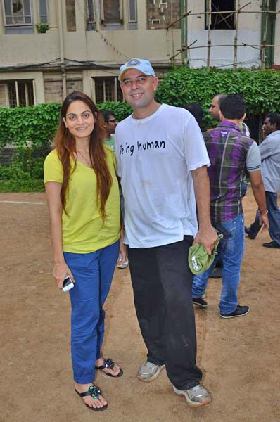 सलमान संग बॉलीवुड सितारों का 'गोल'  | सलमान के मूड