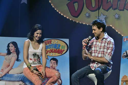 'मेरे ब्रदर की दुल्‍हन' का म्‍यूजिक लॉन्‍च । बॉलीवुड की जान