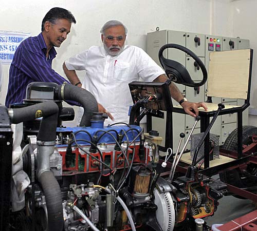 13 अगस्‍त 2011: तस्‍वीरों में देखें दिनभर की खबरें | पढ़ें