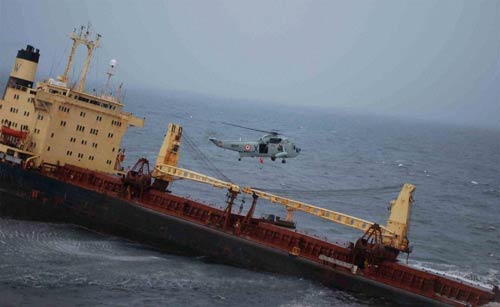 04 अगस्त 2011: तस्वीरों में देखें दिनभर की बड़ी खबरें | पढ़ें