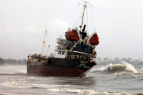 04 अगस्त 2011: तस्वीरों में देखें दिनभर की बड़ी खबरें | पढ़ें