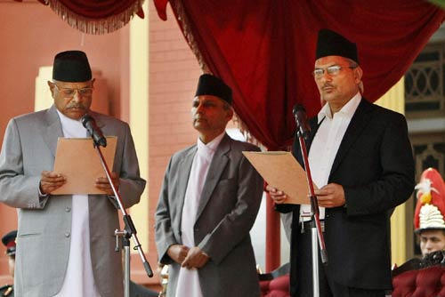 29 अगस्‍त 2011: तस्‍वीरों में देखें दिनभर की बड़ी खबरें  | पढ़ें