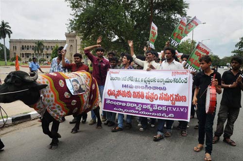 04 अगस्त 2011: तस्वीरों में देखें दिनभर की बड़ी खबरें | पढ़ें