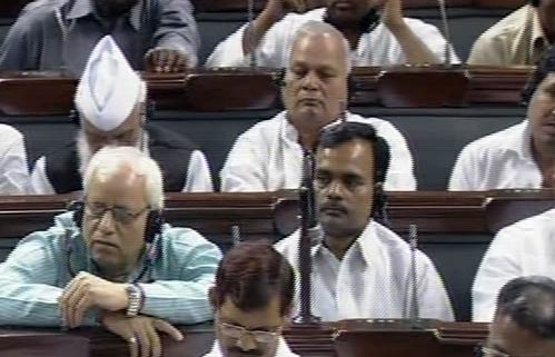 लोकसभा में लोकपाल पर चर्चा लाइव...