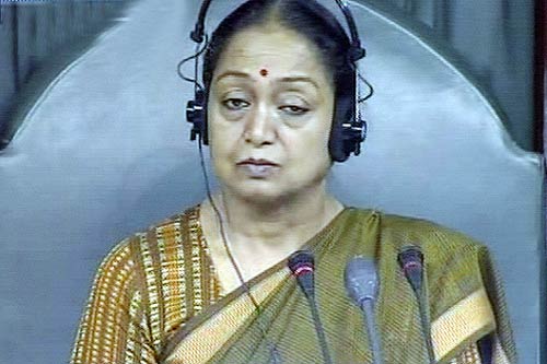 पीएम ने कहा, जनलोकपाल पर संसद में हो बहस