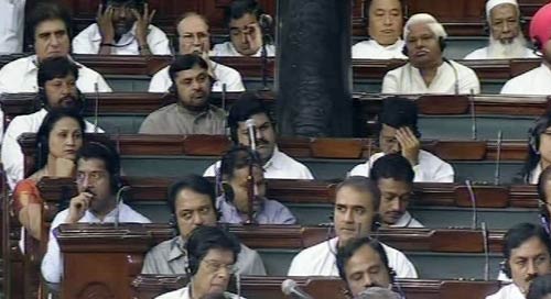 पीएम ने कहा, जनलोकपाल पर संसद में हो बहस