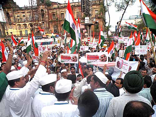 21 अगस्‍त 2011: लोगों ने आजतक को भेजी तस्‍वीरें | जनता का समर्थन