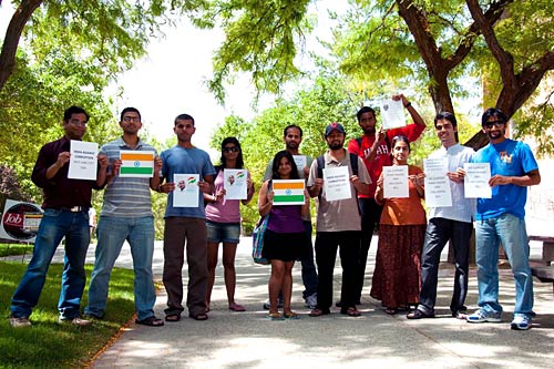 23 अगस्‍त 2011: लोगों ने भेजी तस्‍वीरें | फोटो: अलबेले समर्थक