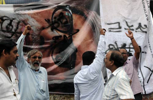 तस्‍वीरों में बीते सप्‍ताह बॉलीवुड की हलचल । बॉलीवुड हसीनाएं