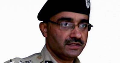 12 अगस्‍त 2011: तस्‍वीरों में देखें दिनभर की बड़ी खबरें | पढ़ें