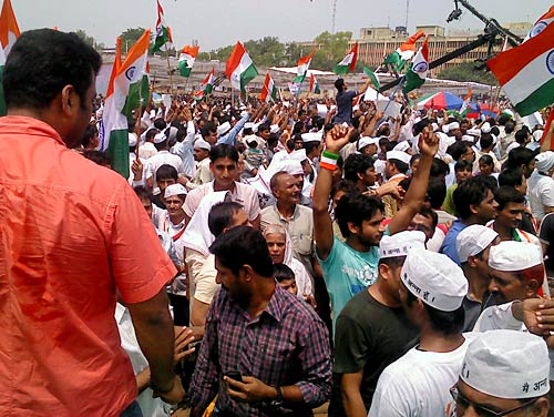 23 अगस्‍त 2011: लोगों ने भेजी तस्‍वीरें | फोटो: अलबेले समर्थक