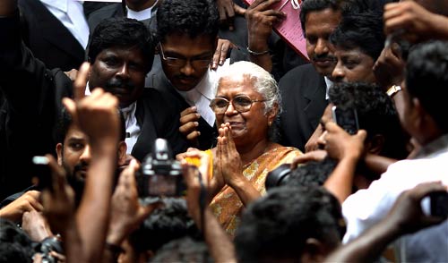 राजीव के हत्‍यारों की फांसी पर रोक | राजीवः अधूरी यात्रा