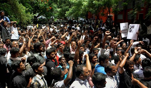 राजीव के हत्‍यारों की फांसी पर रोक | राजीवः अधूरी यात्रा