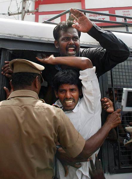 राजीव के हत्‍यारों की फांसी पर रोक | राजीवः अधूरी यात्रा