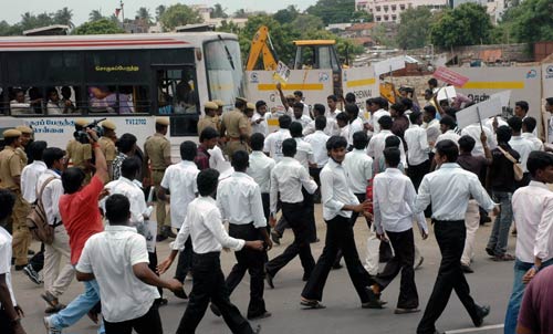 राजीव के हत्‍यारों की फांसी पर रोक | राजीवः अधूरी यात्रा