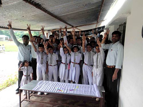 22 अगस्‍त 2011: लोगों ने भेजी तस्‍वीरें । मैं भी अन्‍ना, तू भी अन्‍ना