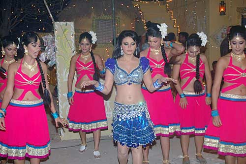 फिर होश उड़ाने को तैयार राखी सावंत | हॉट 'आइटम गर्ल'